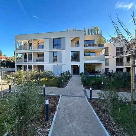 Appartement Jardin Secret C01 By Avecoeur Antibes